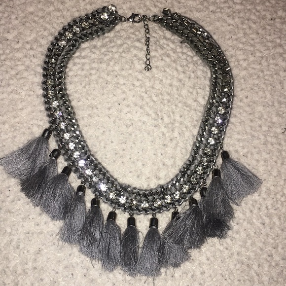Jewelry - Necklace